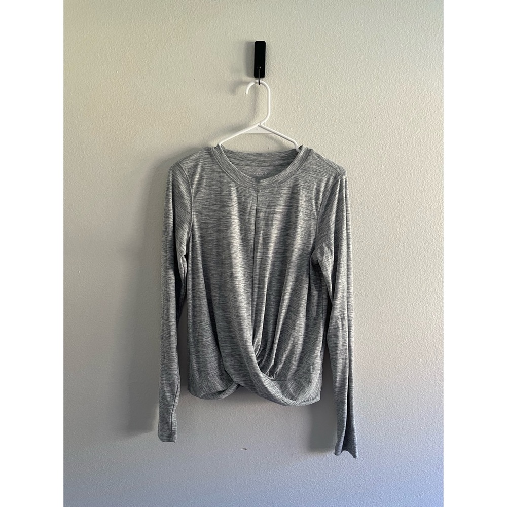 Old Navy • Active Long Sleeve Crop - Heathered‎ Gray